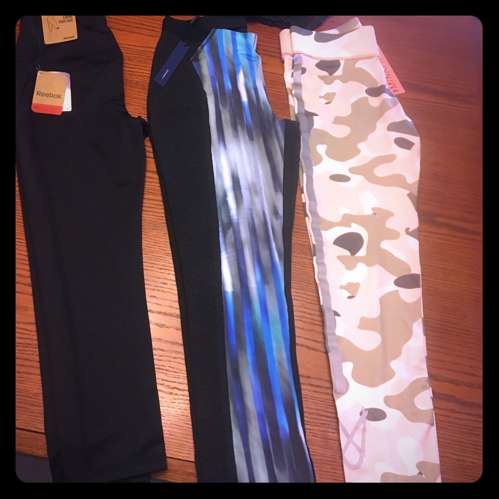*WORKOUT WONDERLAND* workout pants BNWT
